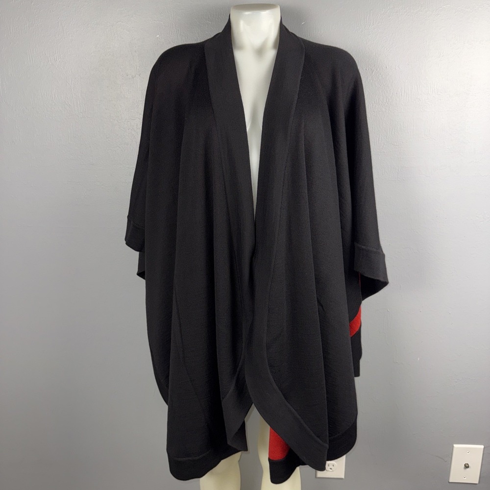 Norm Thompson Wrap Shawl OS Black And Red Lined Merino Wool Draped